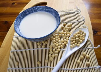 22 sierpnia – Światowy Dzień Mleka Roślinnego