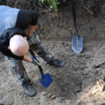 Poszukiwania szczątków żołnierzy w Górze Ropczyckiej 3 - Polskie Radio Rzeszów Poszukiwania szczątków żołnierzy w Górze Ropczyckiej - Polskie Radio Rzeszów