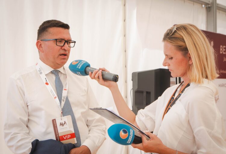 Dr Dariusz Iwaneczko o znaczeniu beatyfikacji 1 - Polskie Radio Rzeszów Dr Dariusz Iwaneczko o znaczeniu beatyfikacji