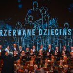 Prezydent z małżonką obejrzeli w Rzeszowie misterium "Przerwane dzieciństwo" (zdjęcia) - Polskie Radio Rzeszów