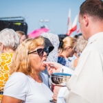 W niedzielnej mszy beatyfikacyjnej rodziny Ulmów uczestniczyło około 37 tys. wiernych (zdjęcia) 33 - Polskie Radio Rzeszów W niedzielnej mszy beatyfikacyjnej rodziny Ulmów uczestniczyło około 37 tys. wiernych (zdjęcia) - Polskie Radio Rzeszów