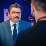 Statuetka XIX Światowego Festiwalu Polonijnych Zespołów Folklorystycznych dla Polskiego Radia Rzeszów 16 - Polskie Radio Rzeszów Statuetka XIX Światowego Festiwalu Polonijnych Zespołów Folklorystycznych dla Polskiego Radia Rzeszów - Polskie Radio Rzeszów