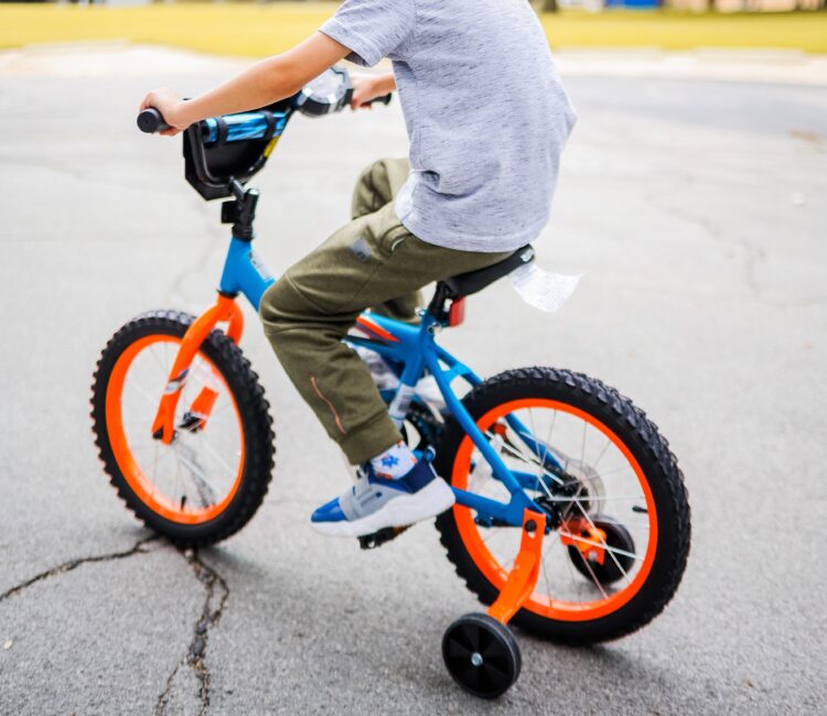 Miasteczka ruchu drogowego dla uczniów w gminie Ropczyce 1 - Polskie Radio Rzeszów Miasteczka ruchu drogowego dla uczniów w gminie Ropczyce