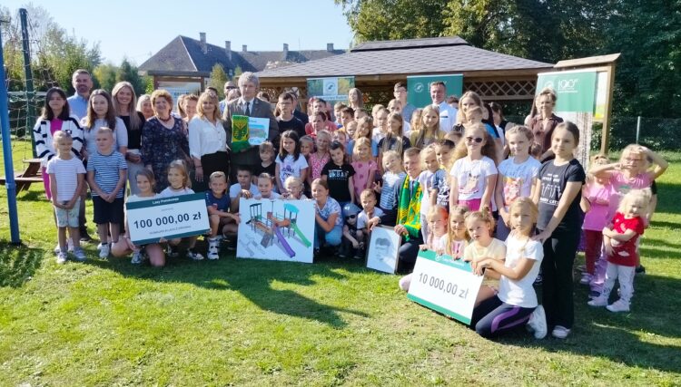 Szkoła Podstawowa w Hucisku nagrodzona