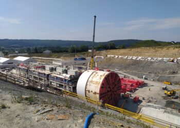 Ostatnie przygotowania „Karpatki” do&nbsp;drążenia tunelu w&nbsp;Babicy (fotogaleria)