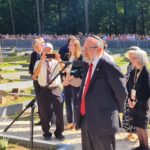 Para prezydencka odwiedziła cmentarz ofiar hitleryzmu w miejscowości Jagiełła-Niechciałki (zdjęcia) 9 - Polskie Radio Rzeszów Para prezydencka odwiedziła cmentarz ofiar hitleryzmu w miejscowości Jagiełła-Niechciałki (zdjęcia) - Polskie Radio Rzeszów