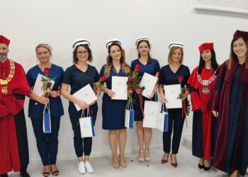 Pierwsze czepkowanie na kierunku Pielęgniarstwo na WSIZ w Rzeszowie