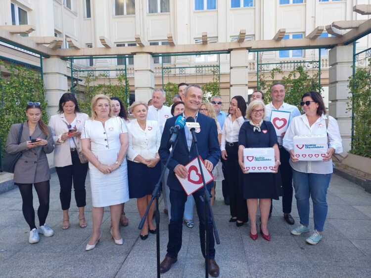 15 tysięcy podpisów poparcia zebrała Koalicja Obywatelska w naszym regionie