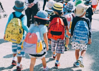 Trwa policyjna akcja „Bezpieczna droga do&nbsp;szkoły 2023”