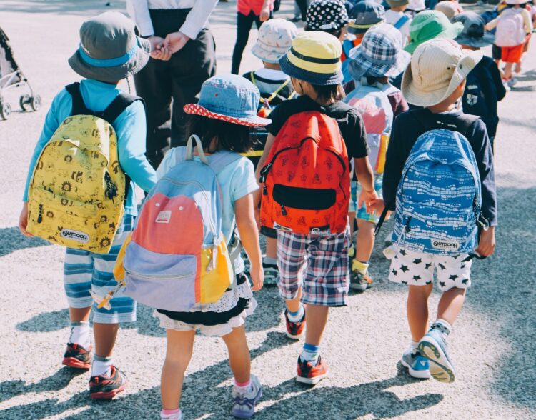 Trwa policyjna akcja "Bezpieczna droga do szkoły 2023" 1 - Polskie Radio Rzeszów Trwa policyjna akcja „Bezpieczna droga do szkoły 2023”