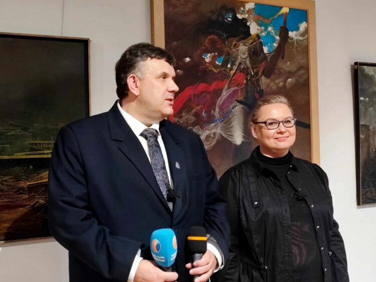 Prace Zdzisława Beksińskiego w muzeum w Jarosławiu 1 - Polskie Radio Rzeszów Prace Zdzisława Beksińskiego w muzeum w Jarosławiu