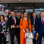 W Rzeszowie głosowali kandydaci poszczególnych partii (zdjęcia) - Polskie Radio Rzeszów