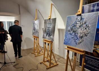 Wystawa wykładowców Instytutu Sztuk Projektowych w&nbsp;przemyskiej galerii