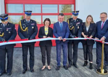 Zakończono rozbudowę Komendy Straży Pożarnej w&nbsp;Jarosławiu