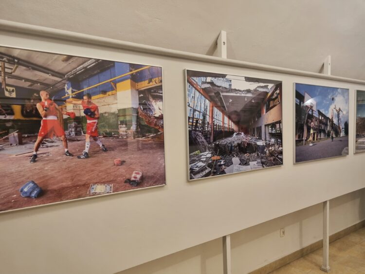 Wystawa Mykoła Synelnikowa „STOP WOJNIE”