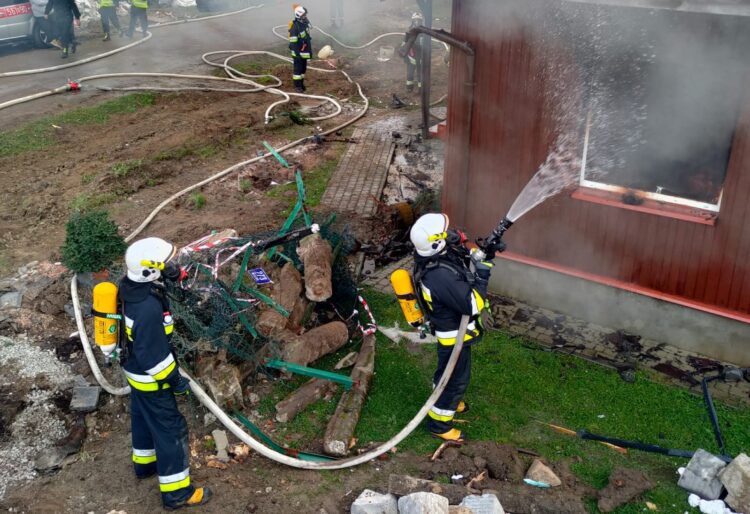 Ćwiczenia strażaków z powiatu strzyżowskiego