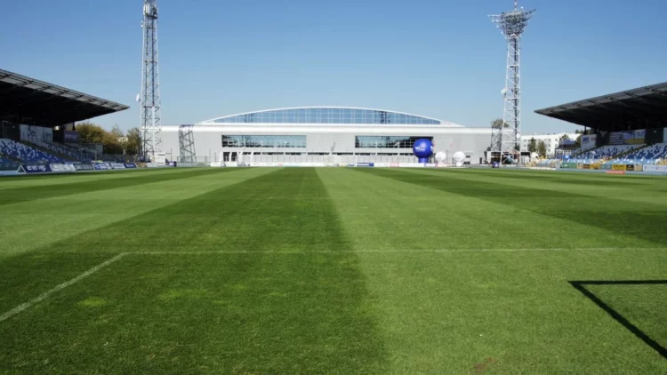 Stadion w Mielcu otrzymał imię Grzegorza Laty