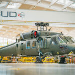 Premier odwiedził PZL w Mielcu. W Stalowej Woli apelował o mobilizację w kampanii wyborczej - Polskie Radio Rzeszów