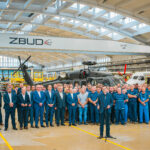 Premier odwiedził PZL w Mielcu. W Stalowej Woli apelował o mobilizację w kampanii wyborczej - Polskie Radio Rzeszów