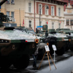 Rzeszowianie świętowali z żołnierzami. Piknik z WOT i służbami mundurowymi (zdjęcia) - Polskie Radio Rzeszów