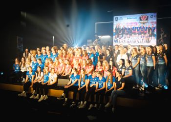 Siatkówka – rzeszowskie wicemistrzynie Polski po&nbsp;prezentacji już pod&nbsp;nową nazwą! 