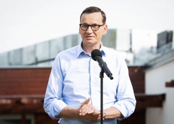 Premier: Weto dla nielegalnej migracji, wypowiedzmy się o&nbsp;tym w&nbsp;referendum