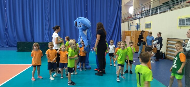 Ponad tysiąc dzieci z 25 rzeszowskich przedszkoli bierze udział w „Mini Olimpiadzie Przedszkolaka”