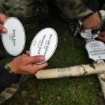 Uroczystości pogrzebowe na szczycie góry Manyłowa - Polskie Radio Rzeszów