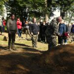 Uroczystości pogrzebowe na szczycie góry Manyłowa - Polskie Radio Rzeszów