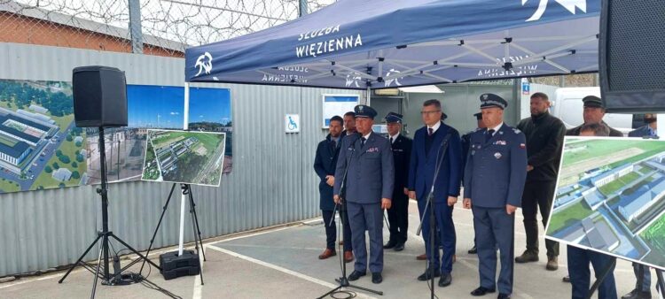 W Chmielowie powstaje nowoczesny zakład penitencjarny dla kobiet