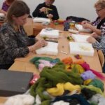 Wełna gręplowana - czyli zajęcia z filcowania 2 - Polskie Radio Rzeszów Wełna gręplowana - czyli zajęcia z filcowania - Polskie Radio Rzeszów