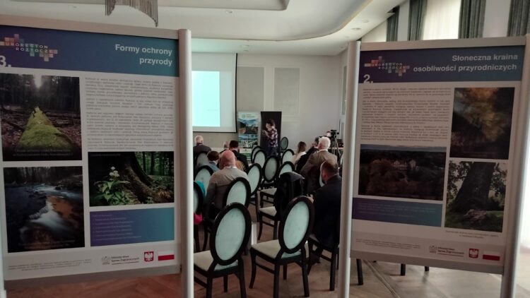 Ogólnopolskie Forum Geo-produkt na Roztoczu 1 - Polskie Radio Rzeszów Ogólnopolskie Forum Geo-produkt na Roztoczu