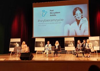 Stowarzyszenie Pod&nbsp;Skrzydłem Anioła zorganizowało konferencję na&nbsp;temat zaburzeń odżywiania