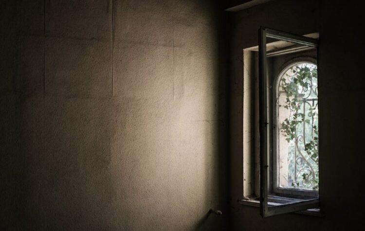 Dehumanizacja czasu wojny - dane, historia, refleksje 1 - Polskie Radio Rzeszów Dehumanizacja czasu wojny – dane, historia, refleksje