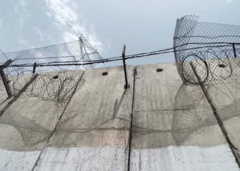 W południowym Izraelu terroryści z Hamasu porwali historyka Alexa Dancyga, obywatela RP