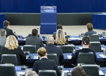 Debata w Parlamencie Europejskim na temat paktu emigracyjnego