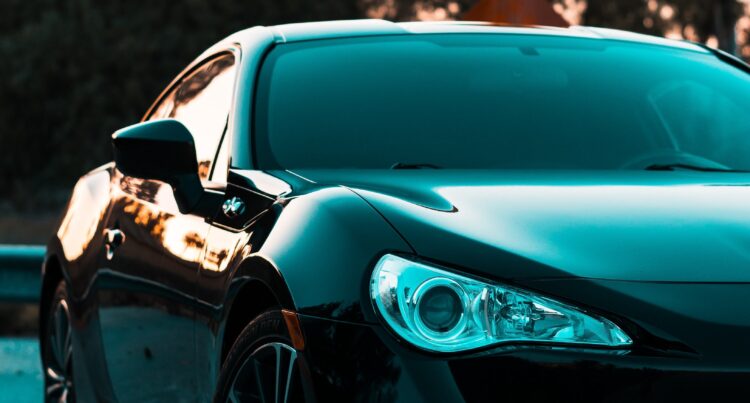 Samochody skradzione we Francji i Holandii odzyskane na granicy