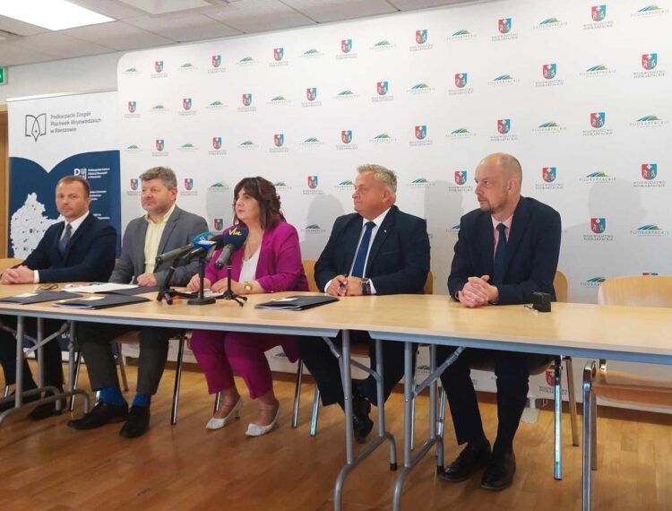 Robotyka i programowanie w podkarpackich szkołach podstawowych 1 - Polskie Radio Rzeszów Robotyka i programowanie w podkarpackich szkołach podstawowych