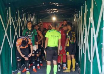 Piłka nożna. Wygrana drużyny Siarka Tarnobrzeg