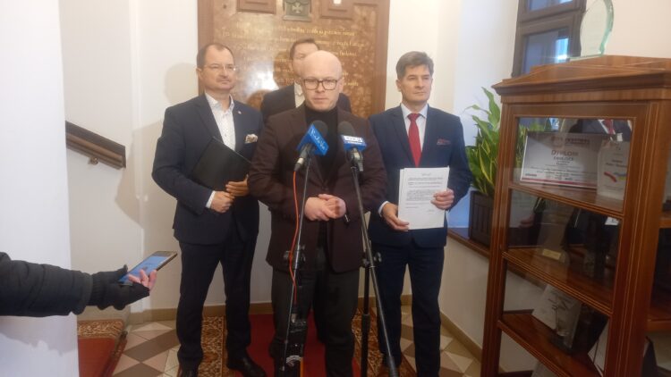 Konferencja prasowa radnych PiS w Rzeszowie