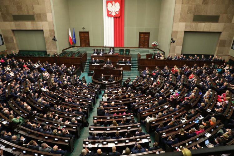 Rozpoczęło się pierwsze posiedzenie Sejmu X kadencji (aktualizacja)