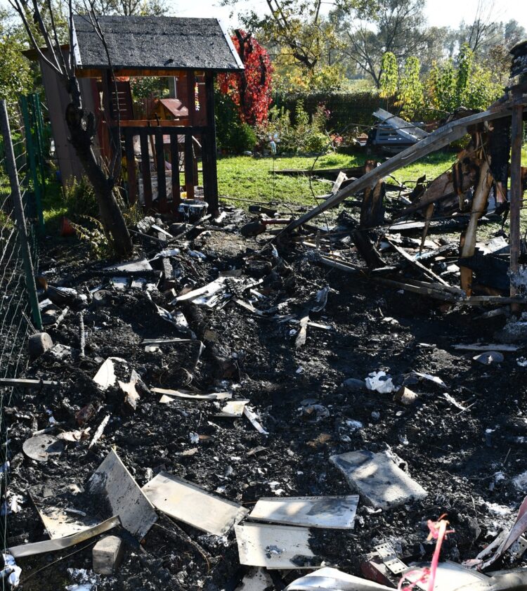 46-letni mieszkaniec Jasła sprawcą podpaleń na terenie miasta (zdjęcia)