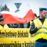 Protestujących w Korczowej wsparli rolnicy. Wydłuża się kolejka tirów (zdjęcia) - Polskie Radio Rzeszów