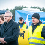 Protestujących w Korczowej wsparli rolnicy. Wydłuża się kolejka tirów (zdjęcia) - Polskie Radio Rzeszów