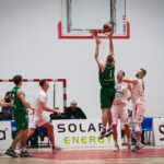 Koszykówka - II liga Resovia pokonuje GTK AZS Gliwice - Polskie Radio Rzeszów