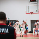 Koszykówka - II liga Resovia pokonuje GTK AZS Gliwice - Polskie Radio Rzeszów