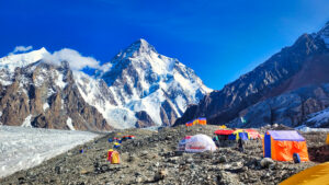 Foto Piotr Krzyzowski BC Broad Peak widok na K2