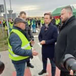 Rolnicy rozpoczęli protest przed przejściem granicznym w Medyce (zdjęcia) 5 - Polskie Radio Rzeszów Rolnicy rozpoczęli protest przed przejściem granicznym w Medyce (zdjęcia) - Polskie Radio Rzeszów