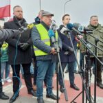Rolnicy rozpoczęli protest przed przejściem granicznym w Medyce (zdjęcia) 3 - Polskie Radio Rzeszów Rolnicy rozpoczęli protest przed przejściem granicznym w Medyce (zdjęcia) - Polskie Radio Rzeszów
