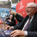 W Filharmonii Podkarpackiej wybrzmiały „Wielkie pytania w nauce” - Polskie Radio Rzeszów